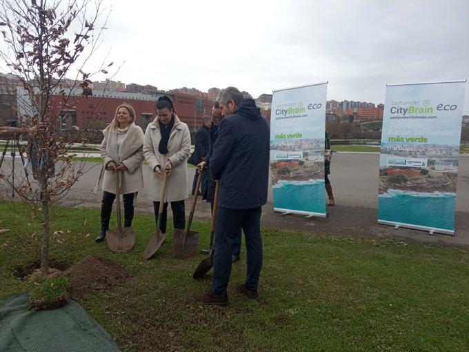 En este momento estás viendo Santander impulsa Santander City Brain eco  para construir una ciudad sostenible junto a sus vecinos